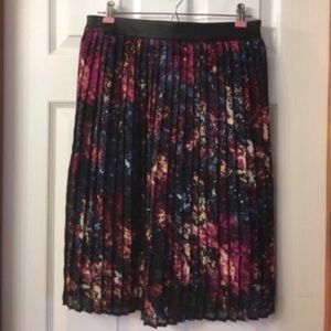Flirty Floral Skirt
